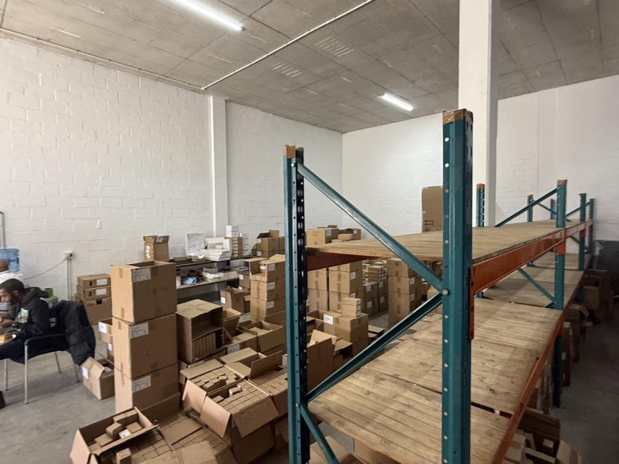 To Let Commercial Property for Rent in Firgrove Western Cape